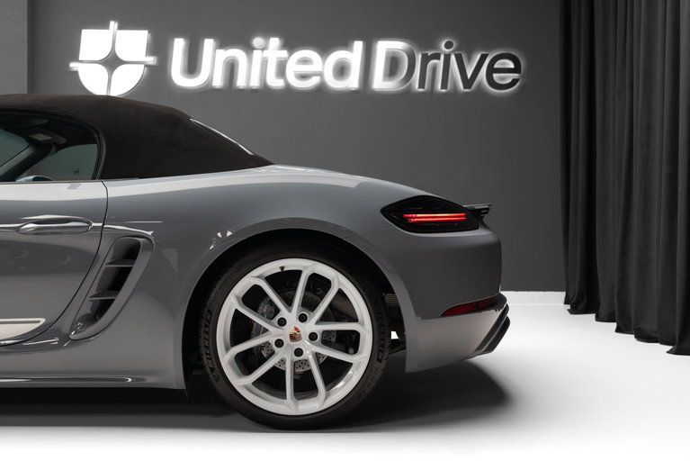 Porsche 718 Boxster Style Edition