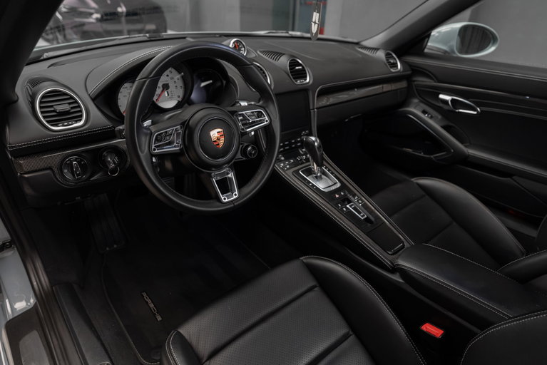 Porsche 718 Boxster Style Edition