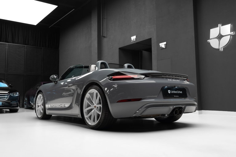 Porsche 718 Boxster Style Edition