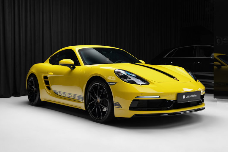 Porsche 718 Cayman