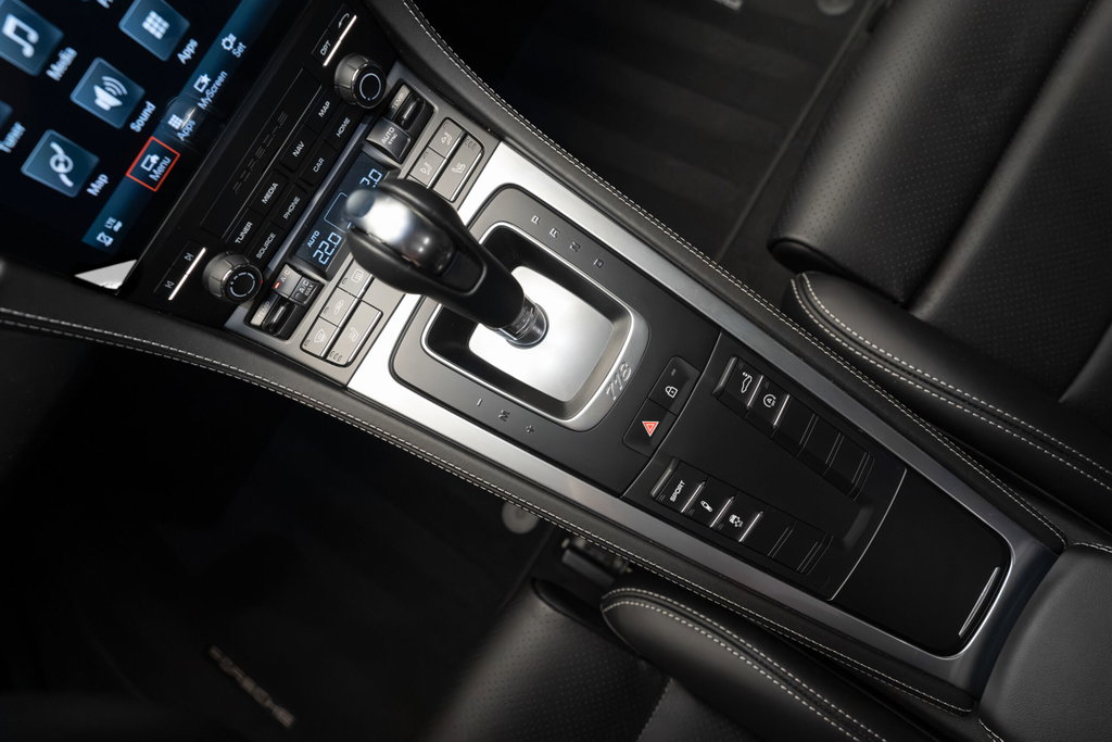 Porsche 718 Cayman
