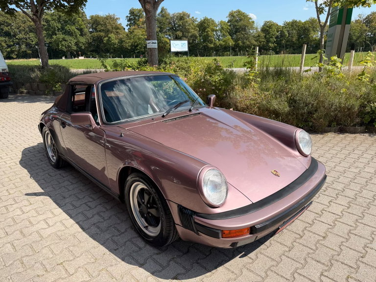 Porsche 911 Carrera 3.2 (US)