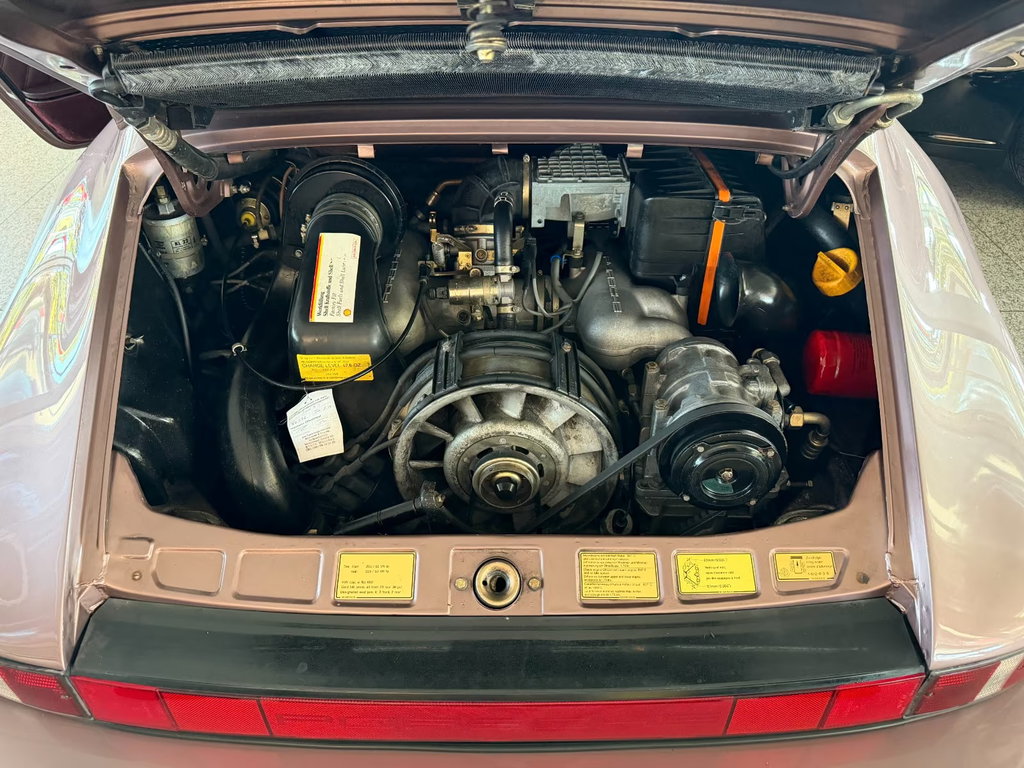 Porsche 911 Carrera 3.2 (US)