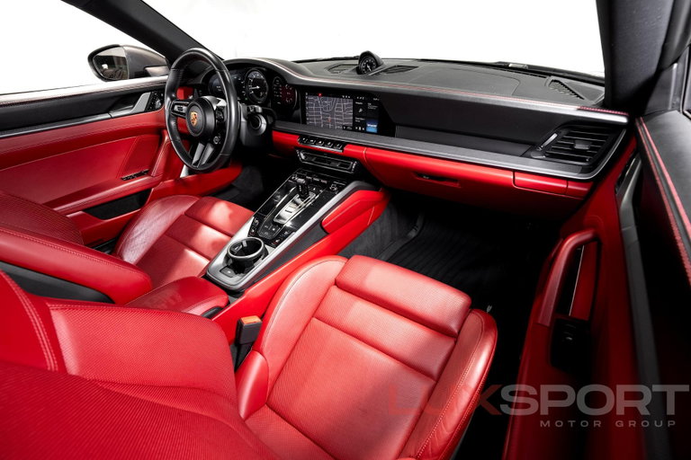 Porsche 992 Carrera S