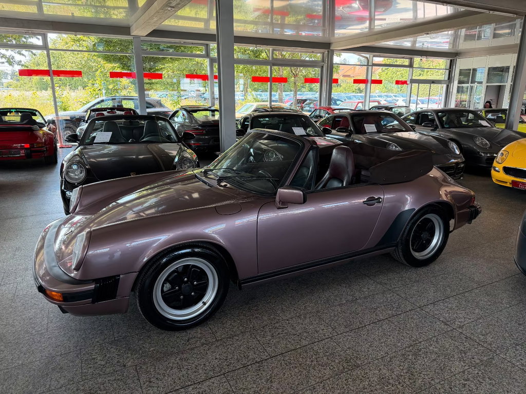 Porsche 911 Carrera 3.2 (US)