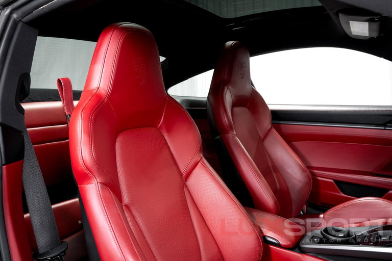 Porsche 992 Carrera S