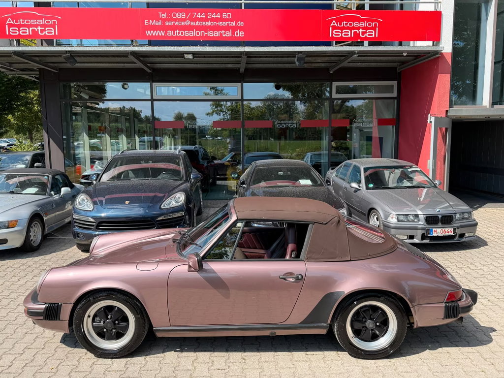 Porsche 911 Carrera 3.2 (US)