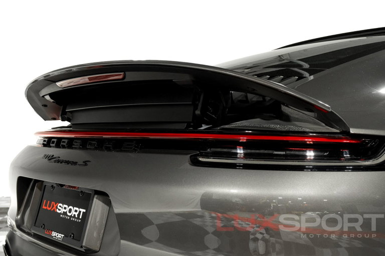 Porsche 992 Carrera S