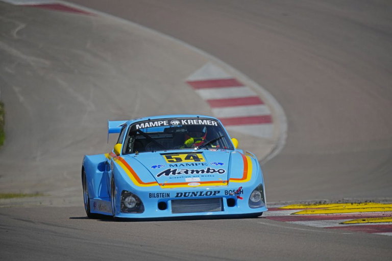 Porsche 935