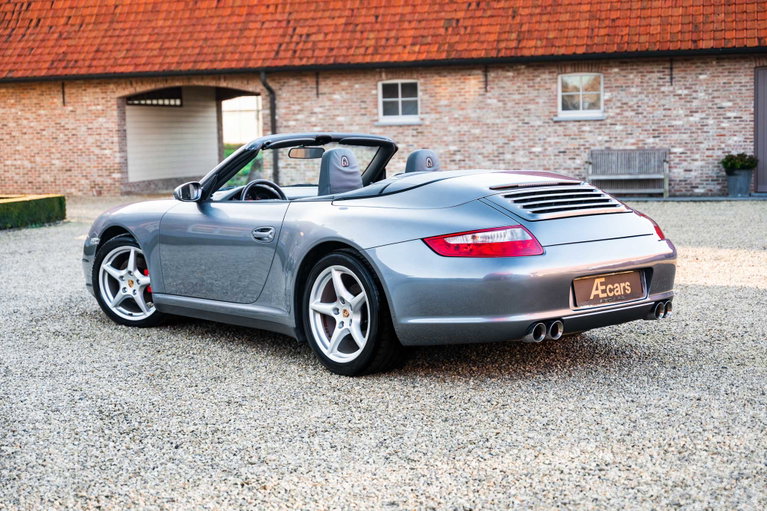 Porsche 997 Carrera 4