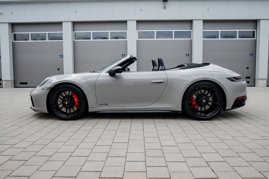 Porsche 992 Carrera GTS