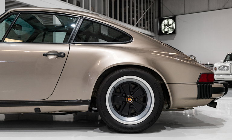 Porsche 911 SC (US)