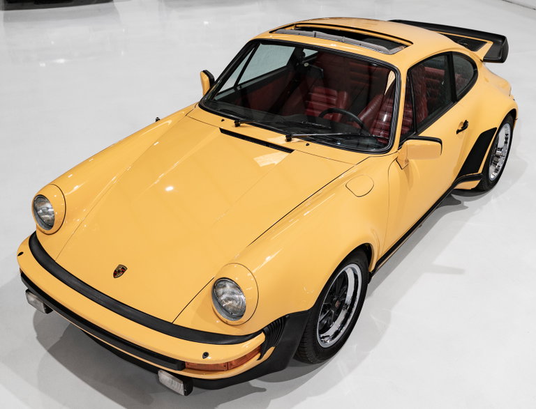 Porsche 911 Turbo 3.3 (US)