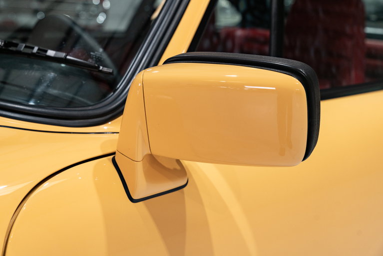 Porsche 911 Turbo 3.3 (US)