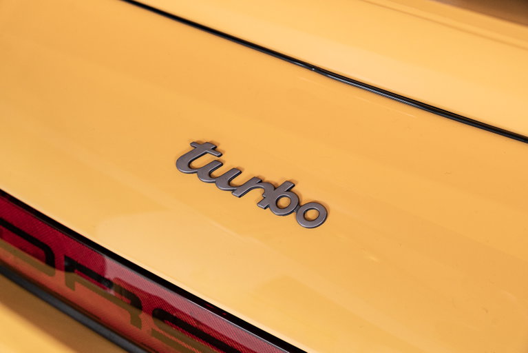Porsche 911 Turbo 3.3 (US)