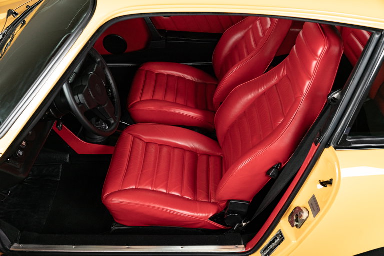 Porsche 911 Turbo 3.3 (US)