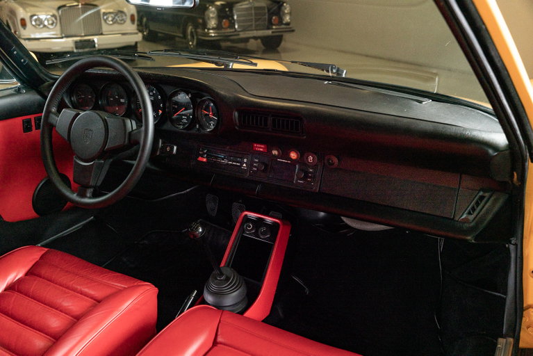 Porsche 911 Turbo 3.3 (US)