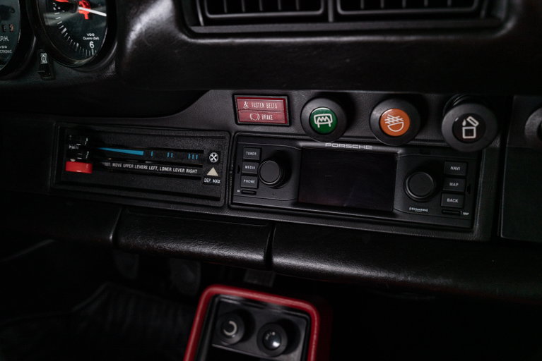 Porsche 911 Turbo 3.3 (US)