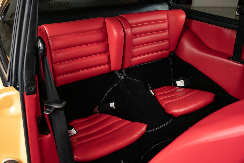 Porsche 911 Turbo 3.3 (US)