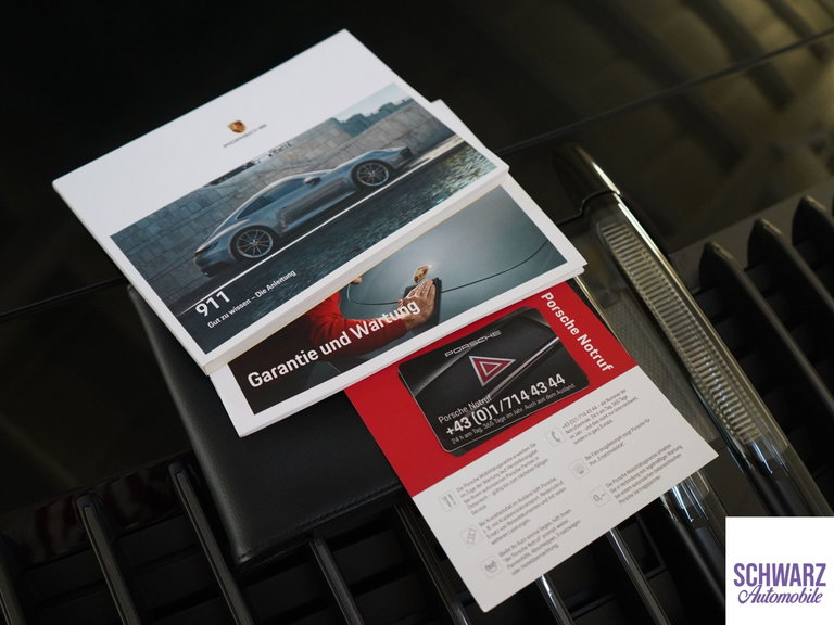 Porsche 992 Carrera T