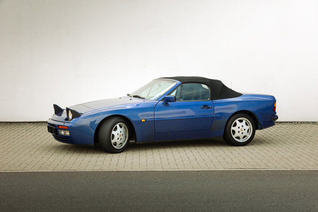 Porsche 944 Turbo Cabriolet