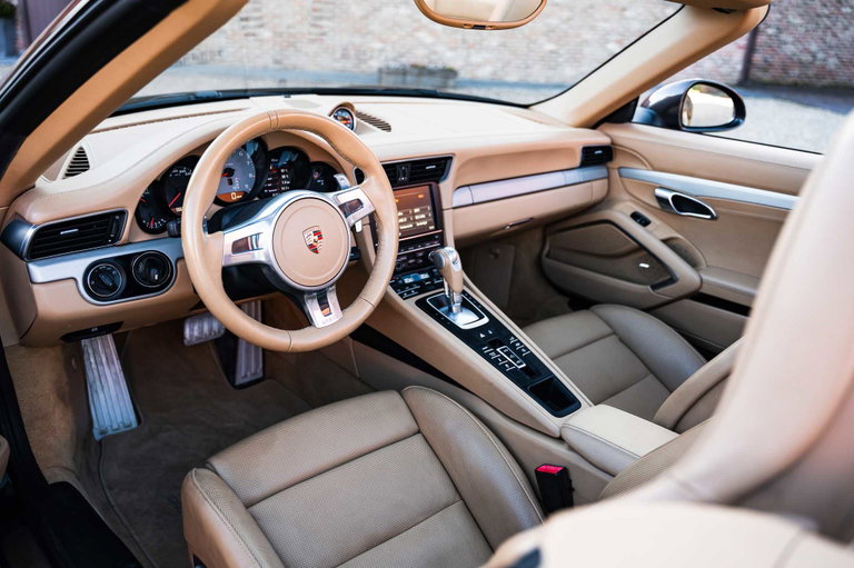 Porsche 991 Carrera 4S