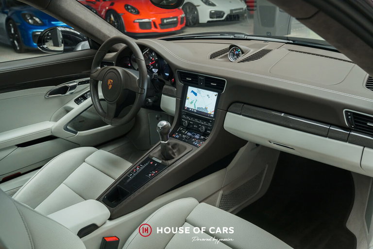 Porsche 991 Carrera 4S