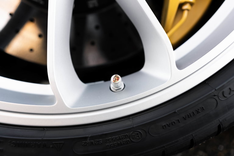 Porsche 991.2 GT3 Touring