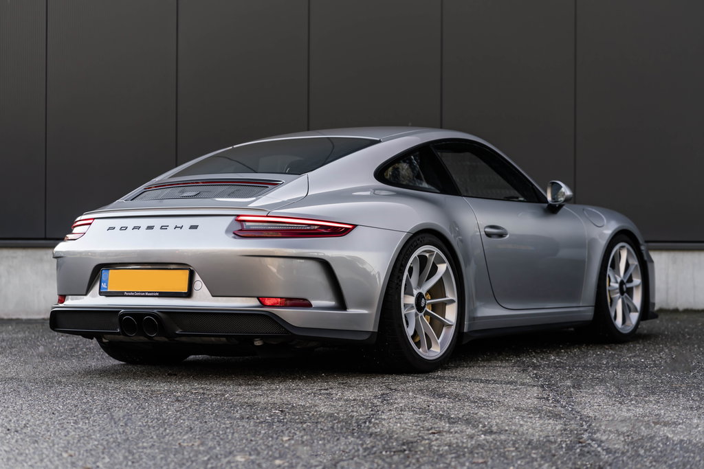 Porsche 991.2 GT3 Touring