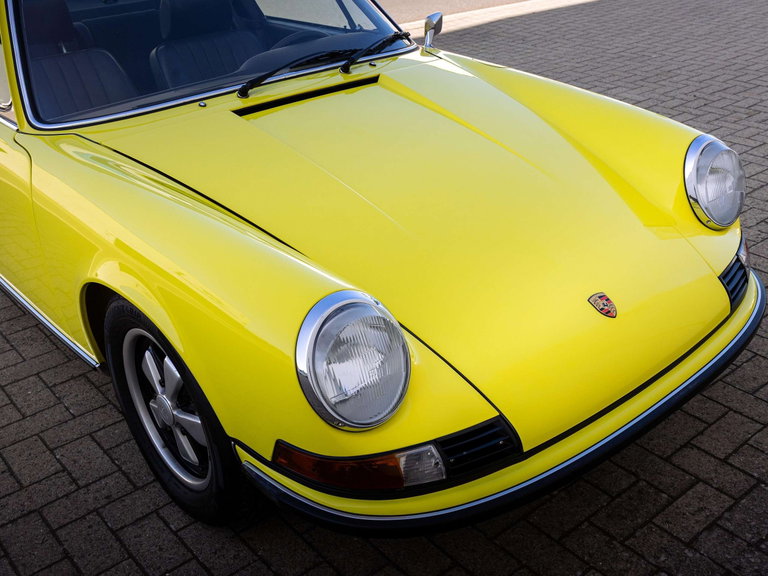 Porsche 911 T