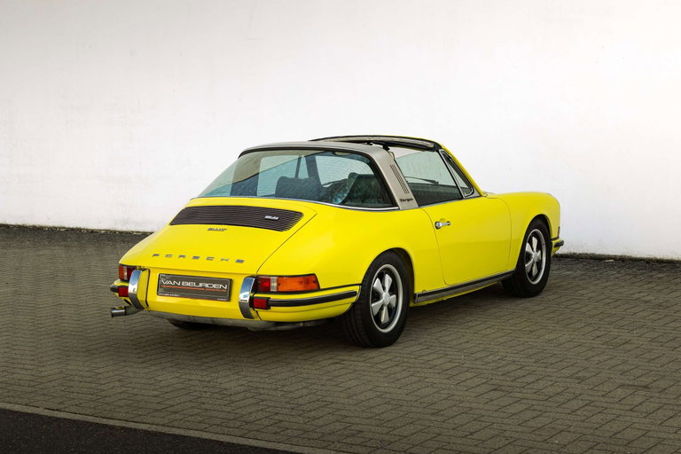 Porsche 911 T