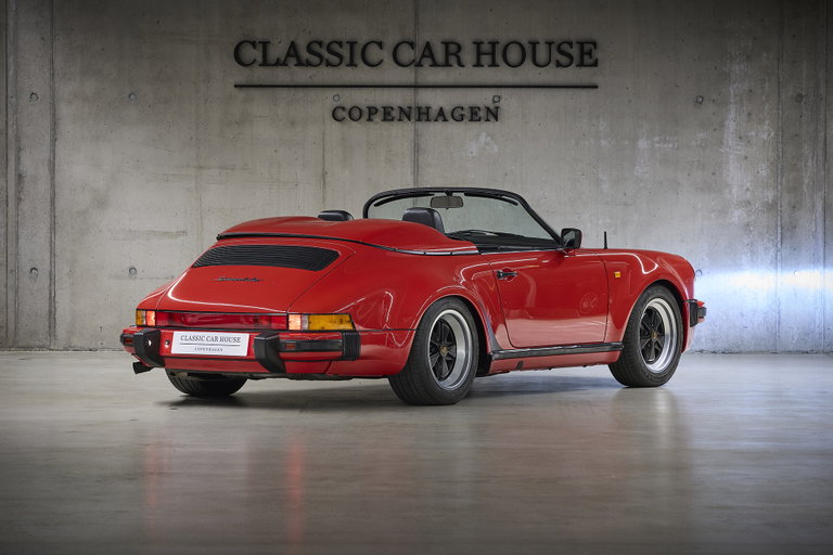 Porsche 911 Carrera 3.2 Speedster