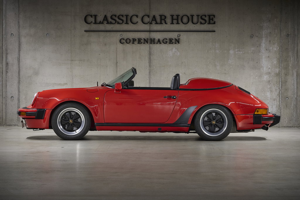 Porsche 911 Carrera 3.2 Speedster
