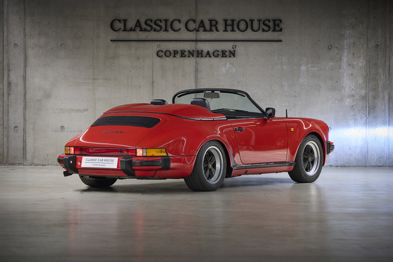 Porsche 911 Carrera 3.2 Speedster
