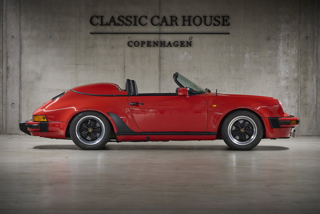 Porsche 911 Carrera 3.2 Speedster