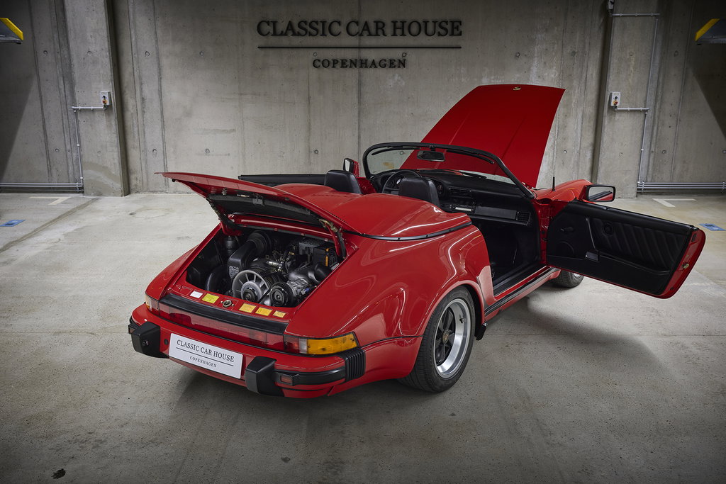 Porsche 911 Carrera 3.2 Speedster