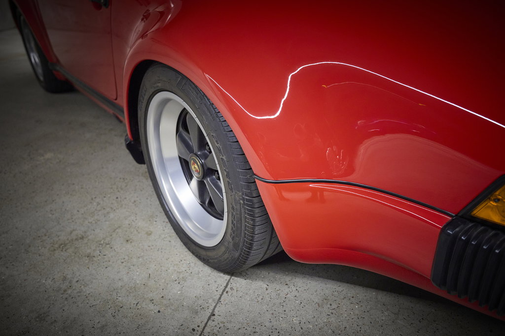 Porsche 911 Carrera 3.2 Speedster