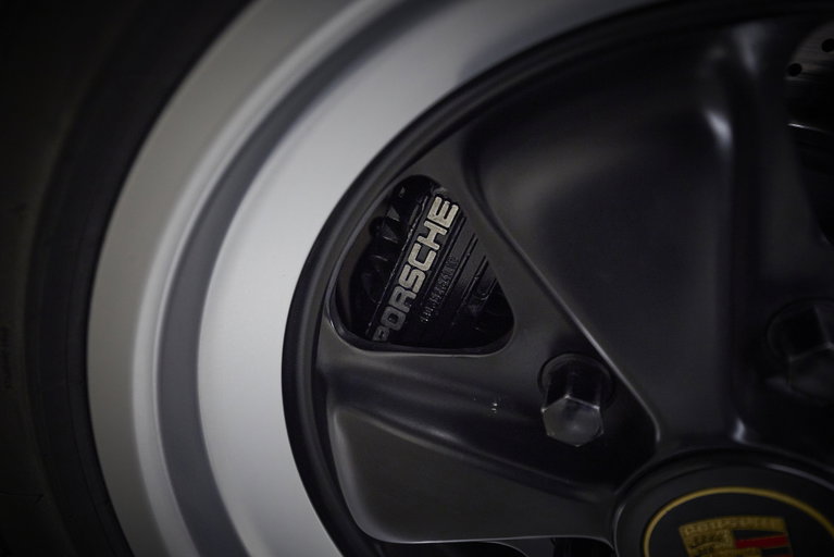 Porsche 911 Carrera 3.2 Speedster