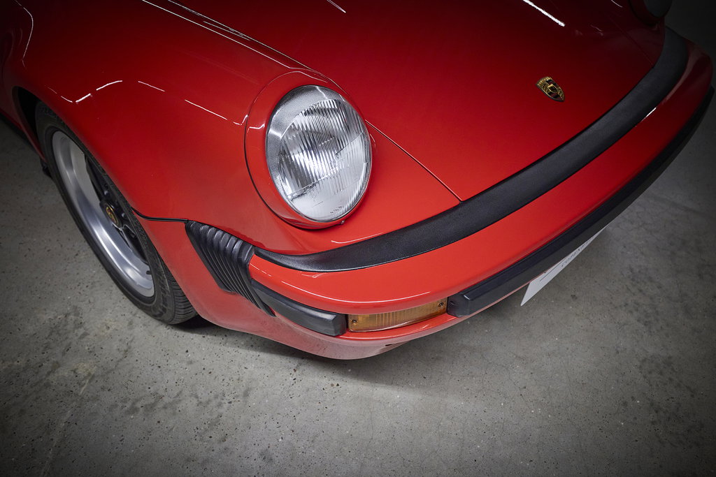 Porsche 911 Carrera 3.2 Speedster