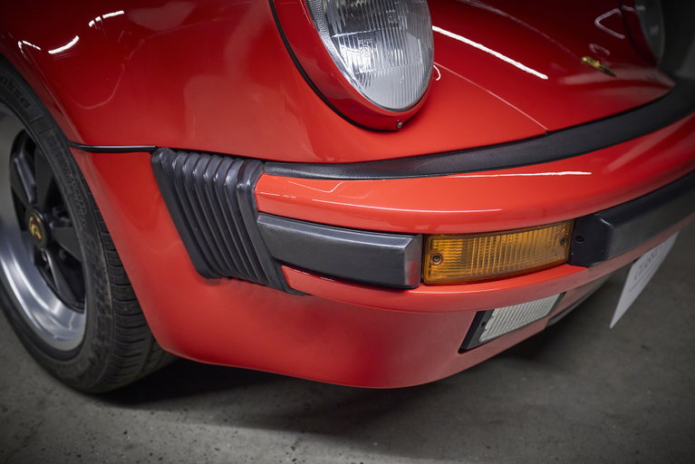 Porsche 911 Carrera 3.2 Speedster