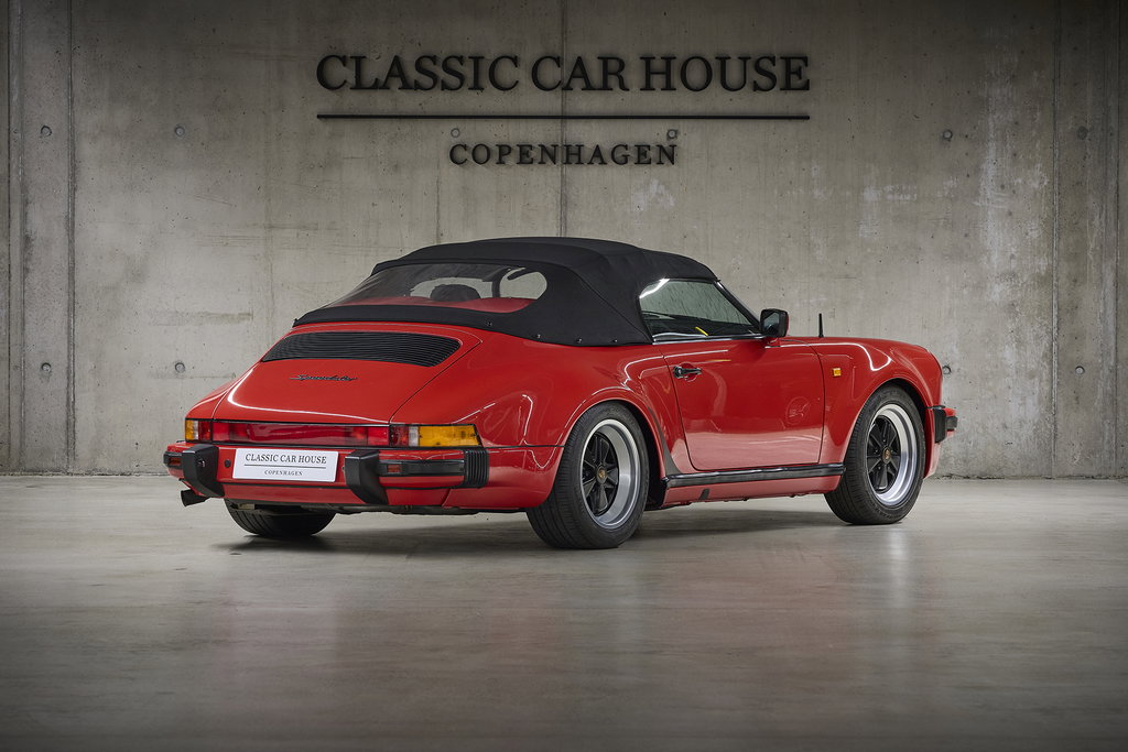 Porsche 911 Carrera 3.2 Speedster
