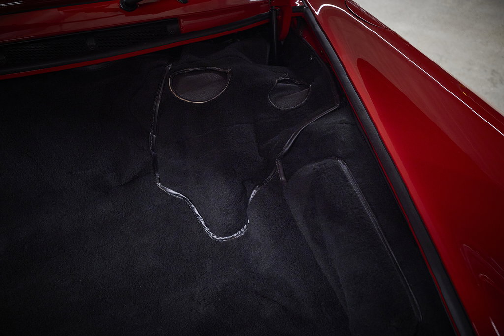 Porsche 911 Carrera 3.2 Speedster