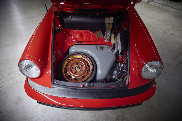 Porsche 911 Carrera 3.2 Speedster