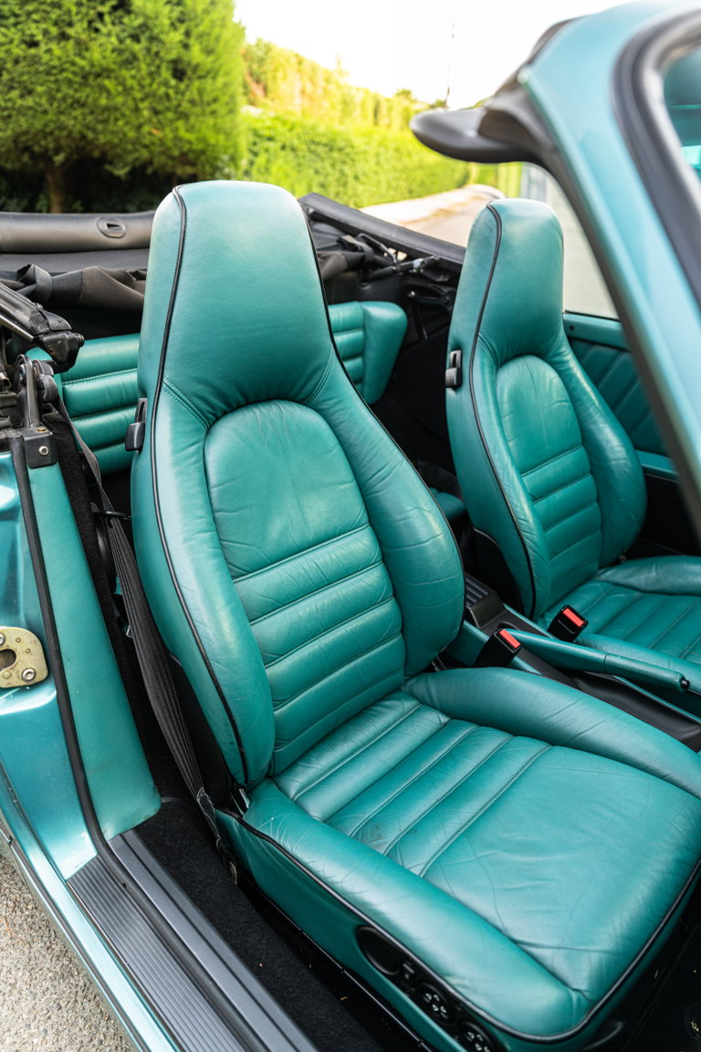 Porsche 964 Carrera 2 Cabrio WTL