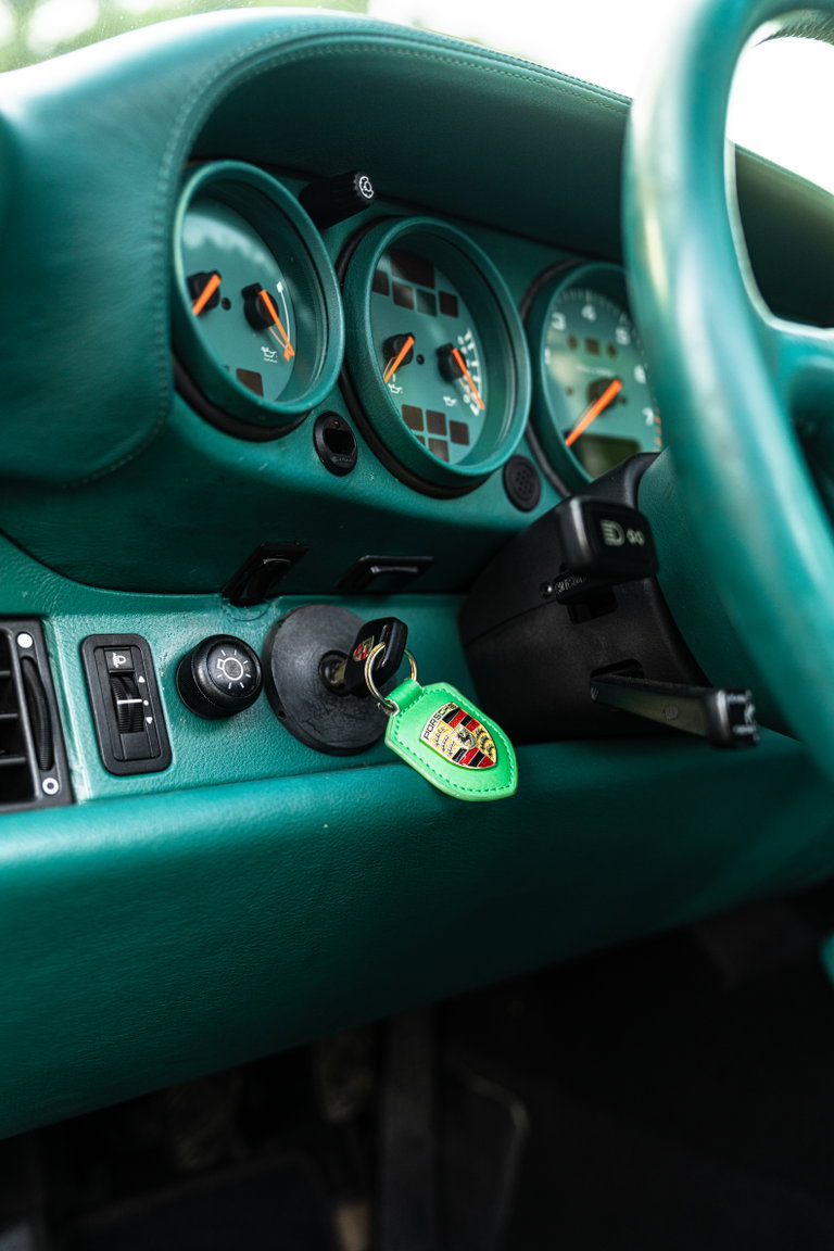 Porsche 964 Carrera 2 Cabrio WTL