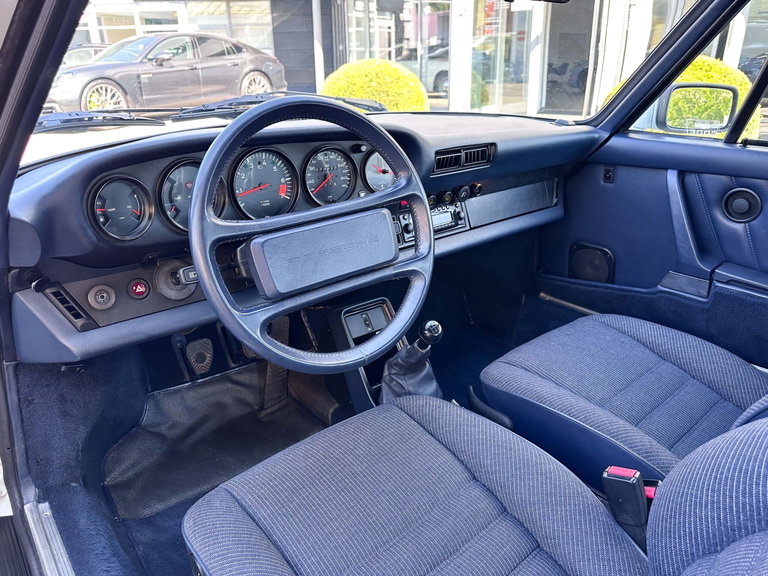 Porsche 911 Carrera 3.2