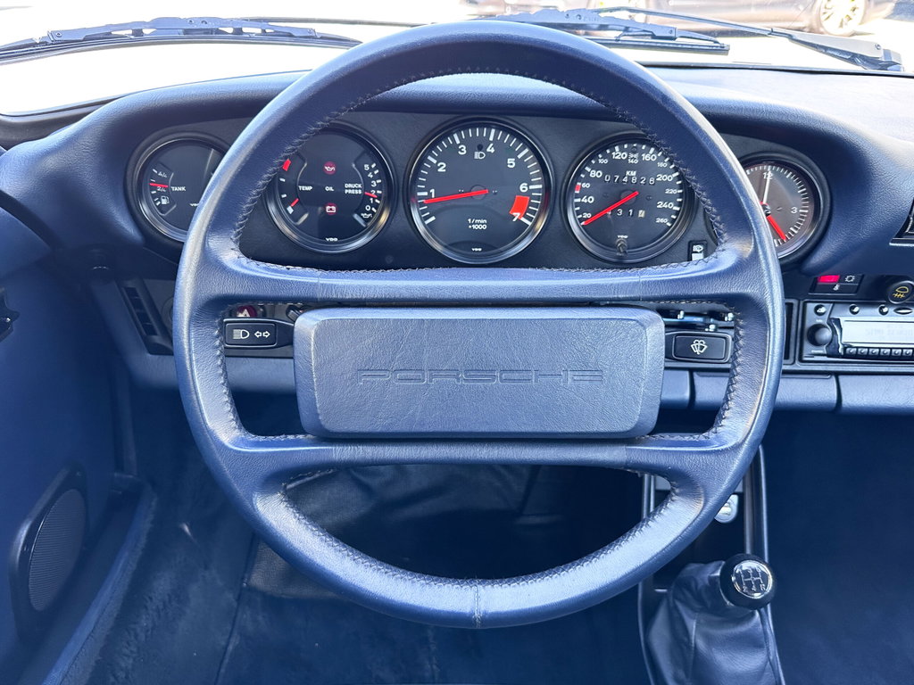 Porsche 911 Carrera 3.2