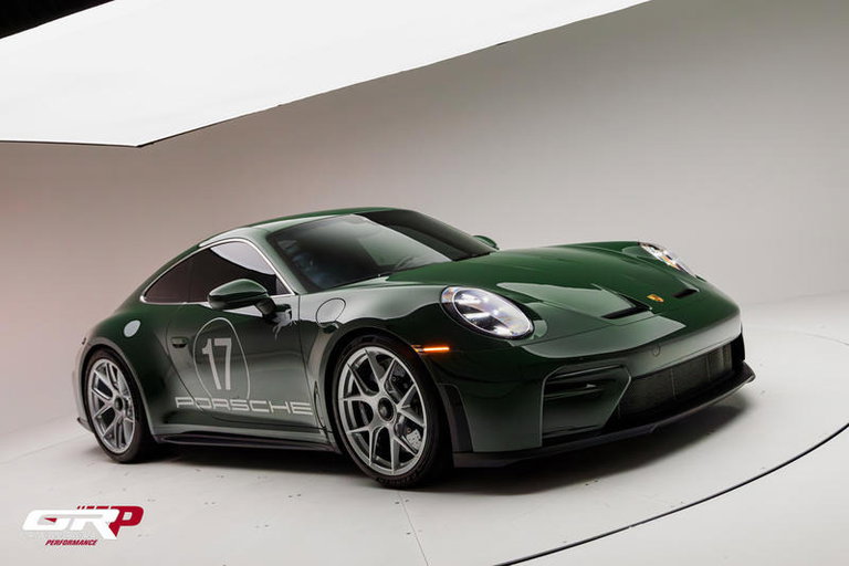 Porsche 992.2 GT3 Touring