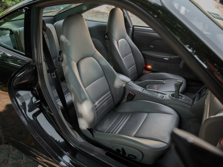 Porsche 996.2 Carrera 4S