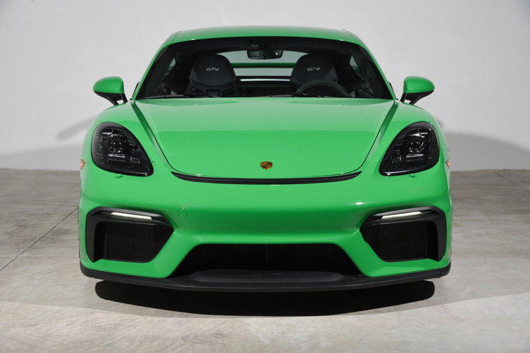 Porsche 718 Cayman GT4